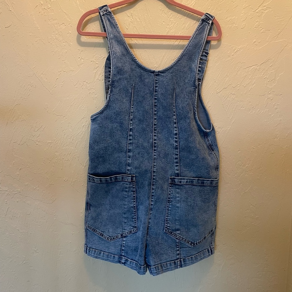 The Boutique Lab Casual Blue Denim Mini Overall shorts